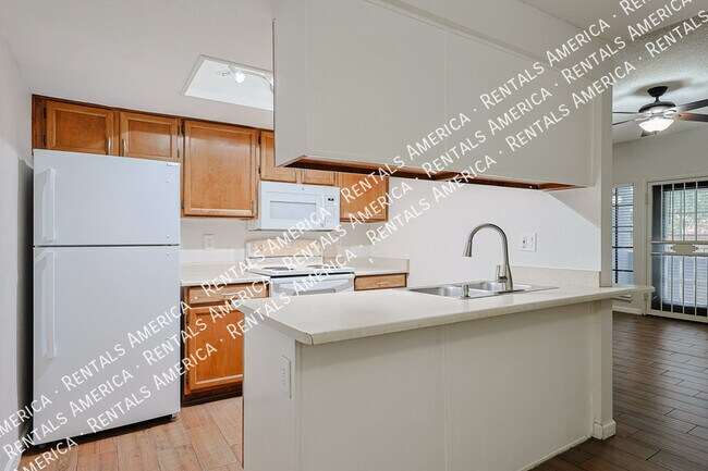 Building Photo - 8888 N 47th Ave