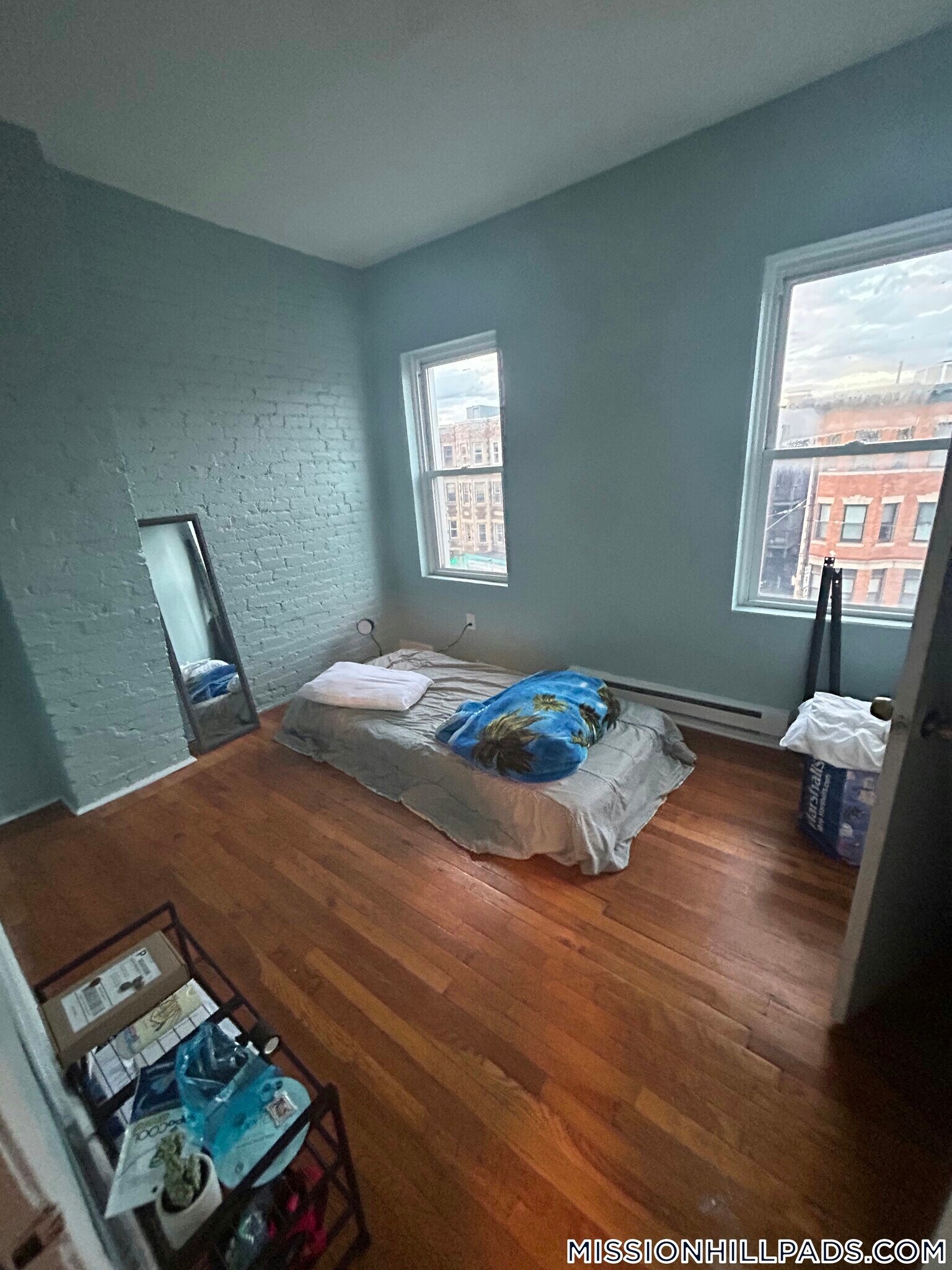 Building Photo - 894 Huntington Ave