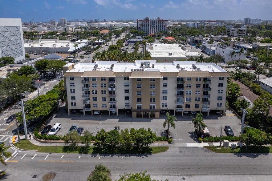 Mark One - 1050 SE 15th St