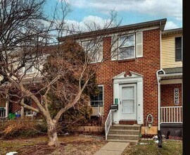 Building Photo - Newly Remodeled 3 Bedroom House Coming Soon!