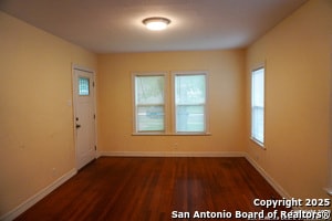 Building Photo - 1723 W Kings Hwy