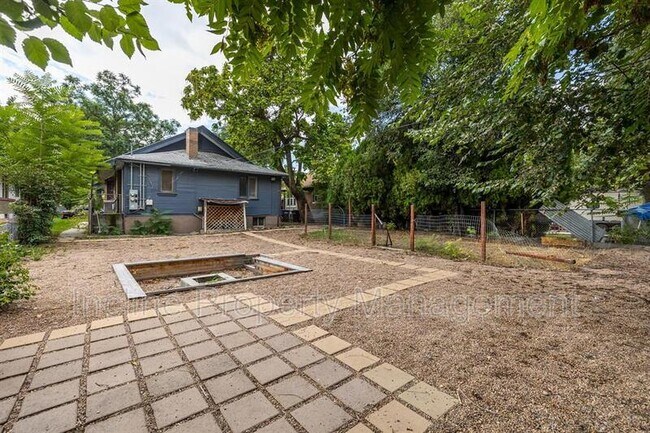 Building Photo - 457 E 100 S St