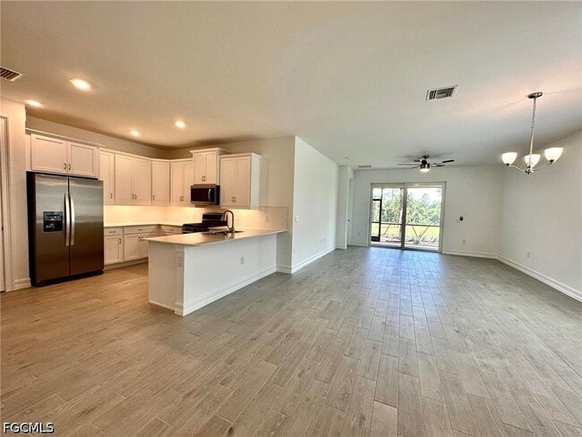 Building Photo - 43860 Blue Heron Ln
