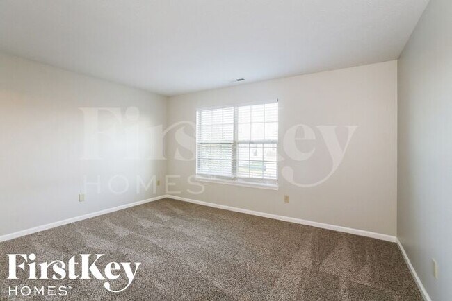 Building Photo - 11641 Eldridge Dr