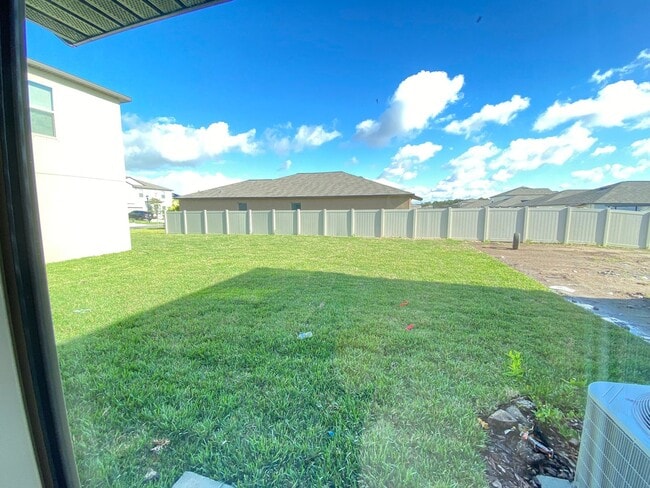 Building Photo - 4404 Eternal Prince Dr