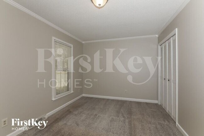 Building Photo - 10018 Mountain Apple Dr