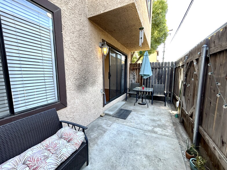 Building Photo - 1039 Mount Olive Dr