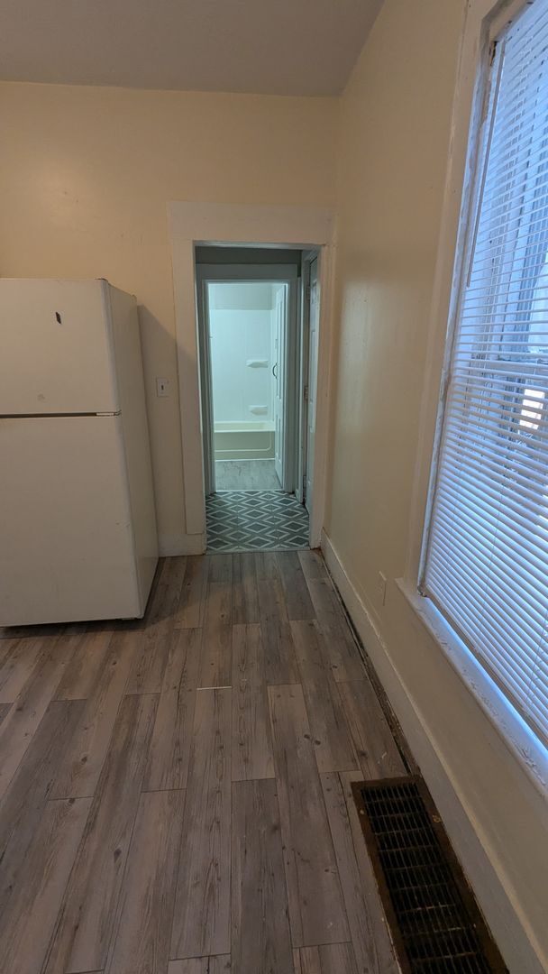 Building Photo - Atlas Investment Group, LLC (250 Cross St)