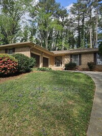 Building Photo - 4757 Fellswood Dr