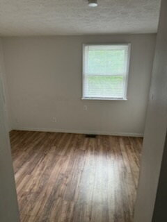 Building Photo - Lovely Cherokee Triangle Apartment. 1bd 1ba second floor.