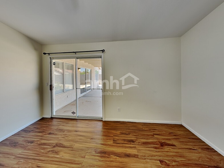 Building Photo - 9954 W Monterosa Ave