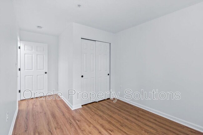 Building Photo - 9005 Constant Course