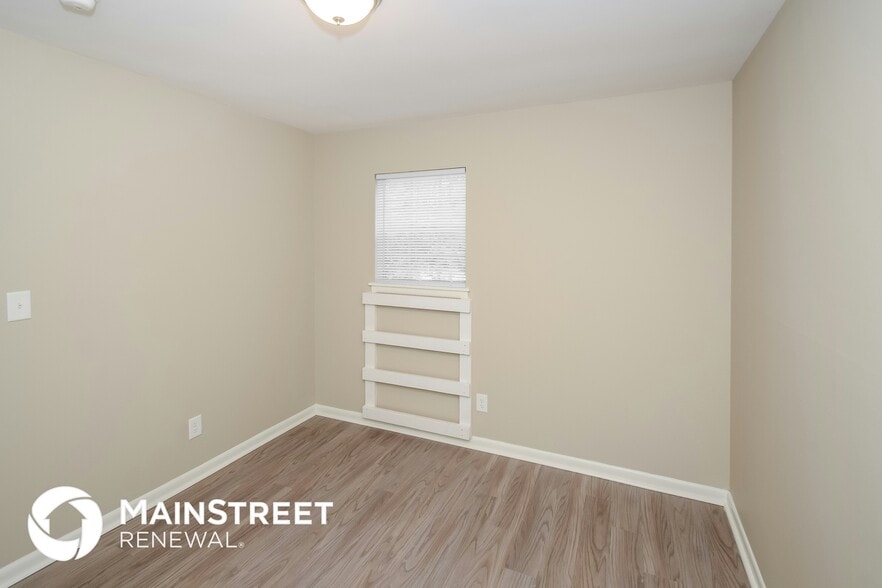 Building Photo - 1737 5th Way NW