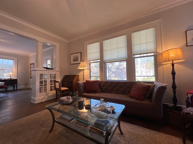 Building Photo - Maryland721