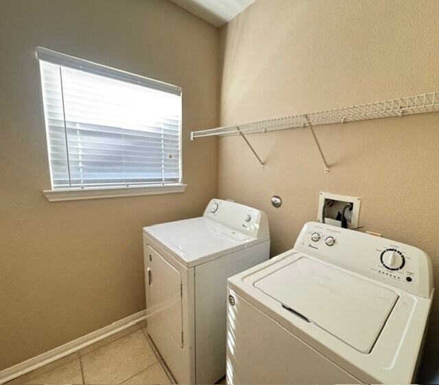 Building Photo - 3817 Shire Valley Dr