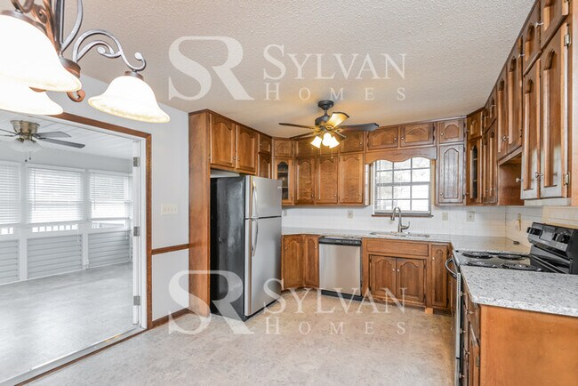 Building Photo - Living where You Love is Good for your Heart!