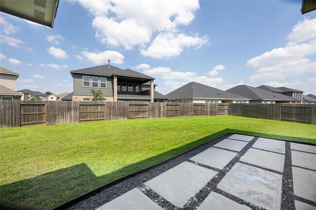 Building Photo - 7702 Kenora Wy