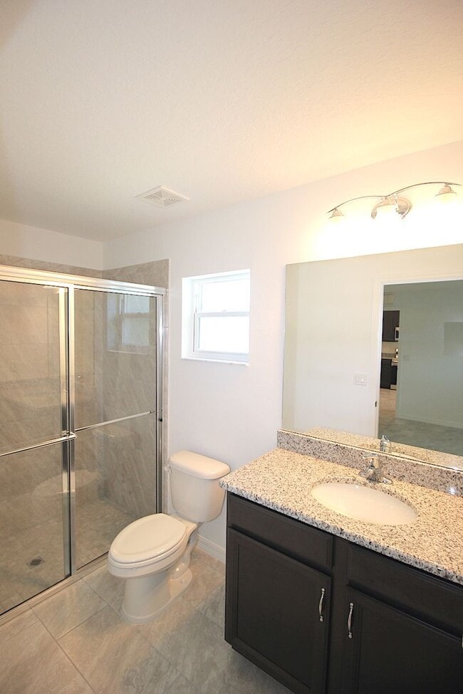 Building Photo - Spacious 4 Bed 2 Bath 2 Car Townhome Built in 2022 in Palm Coast!