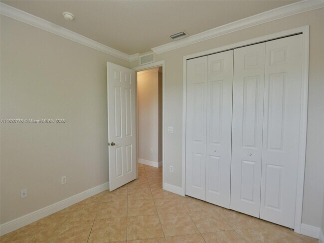 Building Photo - 8940 SW 228th Ln