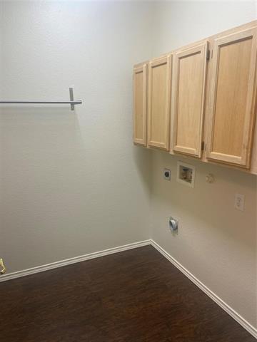 Building Photo - 7013 Van Gogh Dr