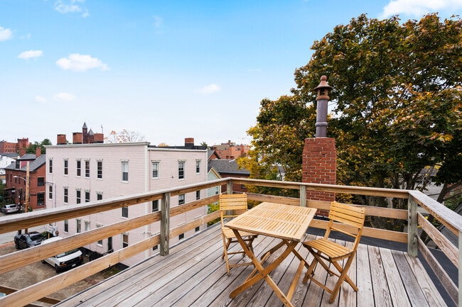 Personal private deck for this unit only - 34 Pine St