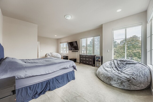 Building Photo - 177 S Harrison St