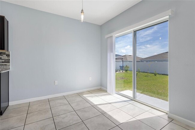 Building Photo - 1582 Finnigan Cir