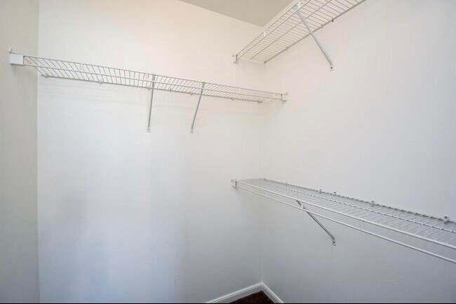 Building Photo - 20802 Oak Rain Ct