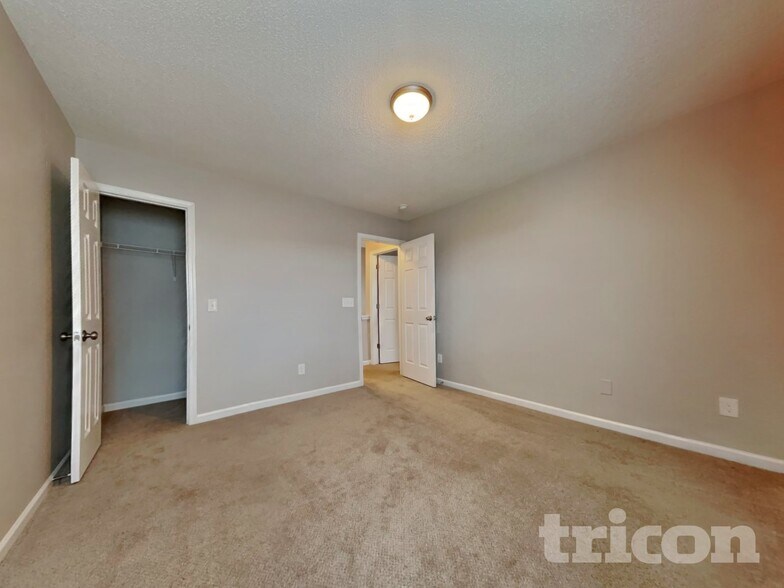 Building Photo - 7328 Brighton Hill Ln