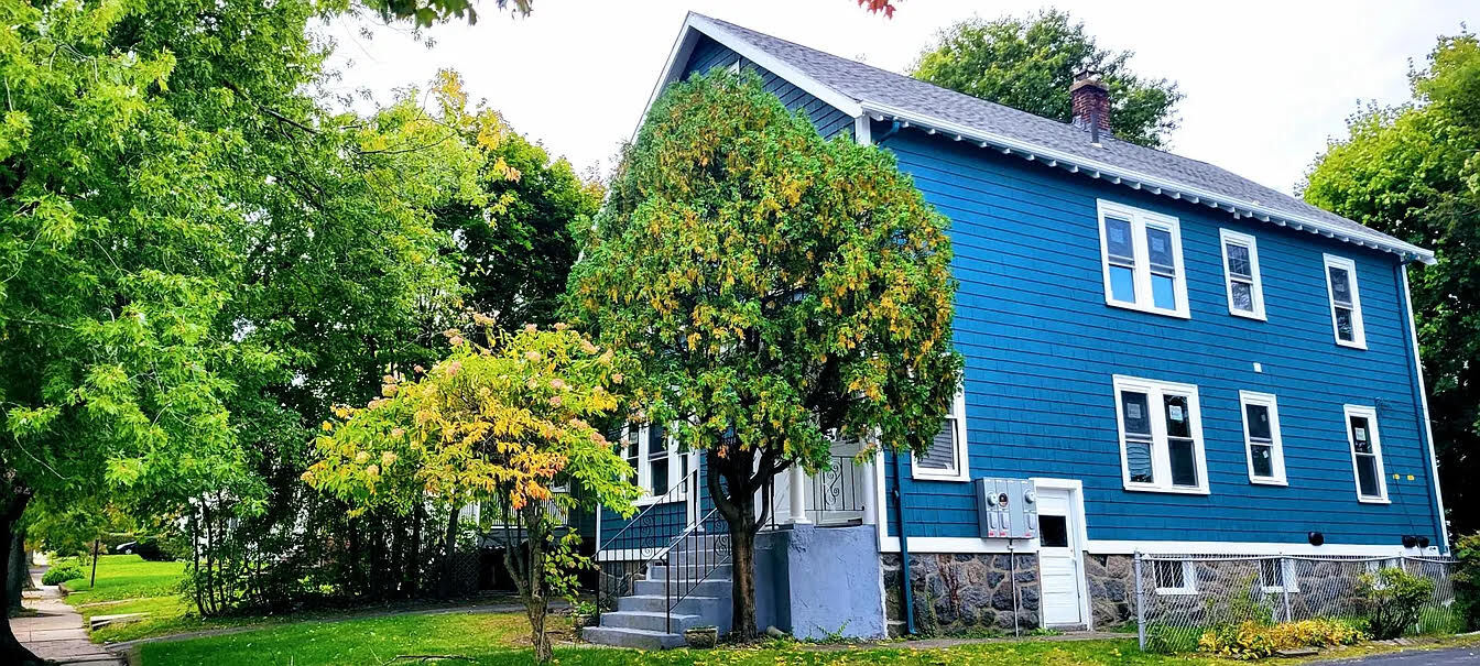 Building Photo - 102 Greaton Rd