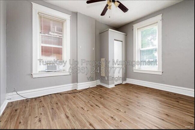 Building Photo - 4005 S Grand Blvd