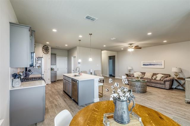 Building Photo - 221 Oldcastle Wy