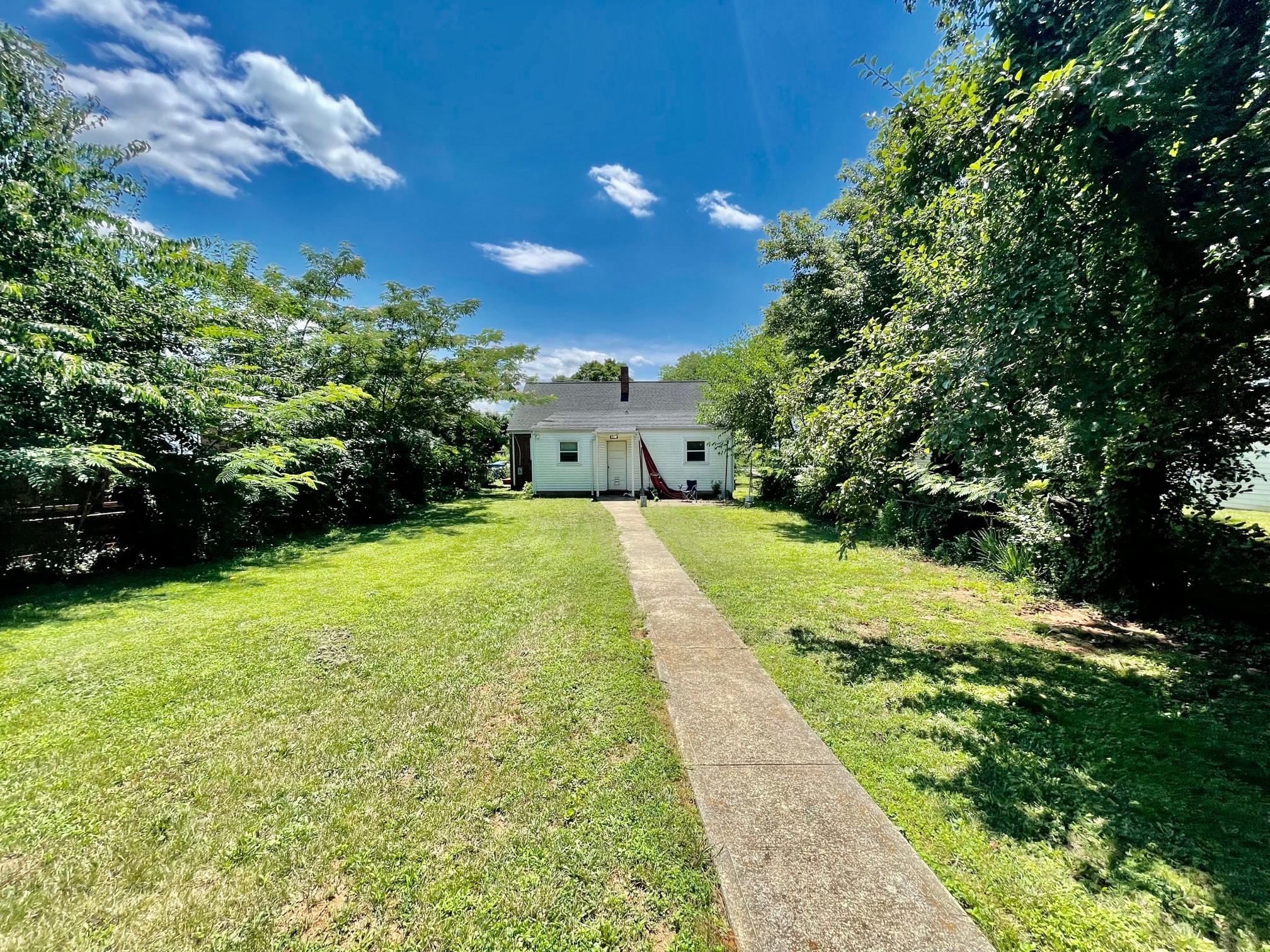 LARGE FENCED IN BACKYARD! - 2413 Memorial Ave SW