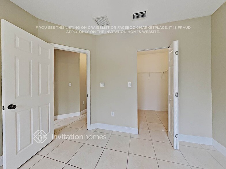 Building Photo - 15994 SW 151st Terrace