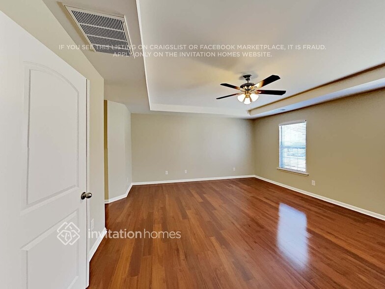 Building Photo - 13126 Reunion St