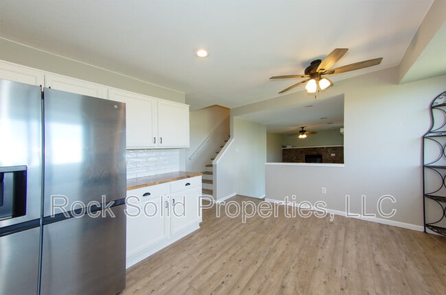 Building Photo - 9902 Cherry Wood Ln