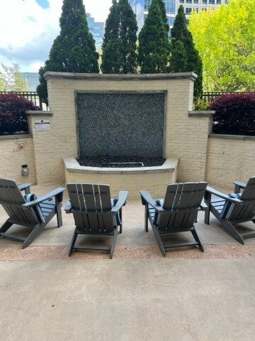 Outdoor Patio - 3334 Peachtree Rd NE