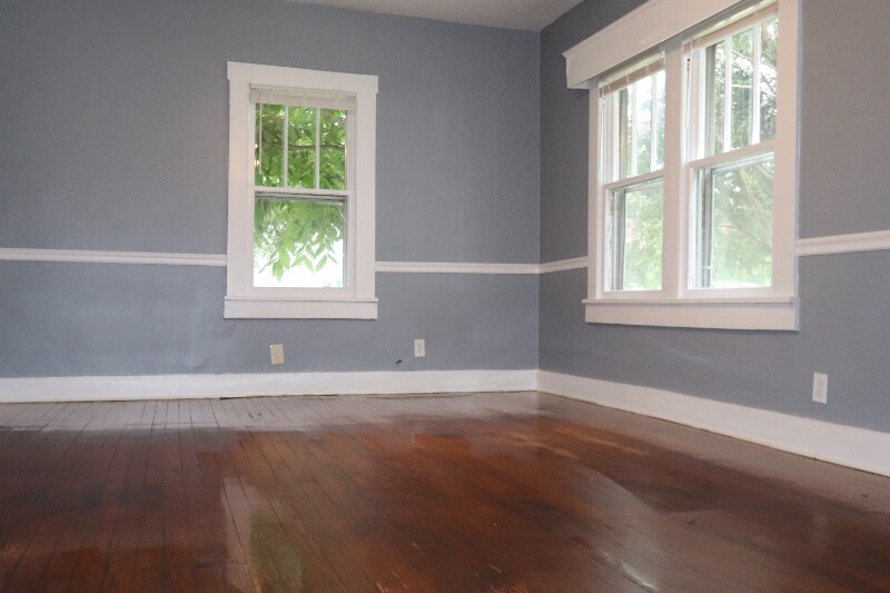 Building Photo - 413 Fairview Ave