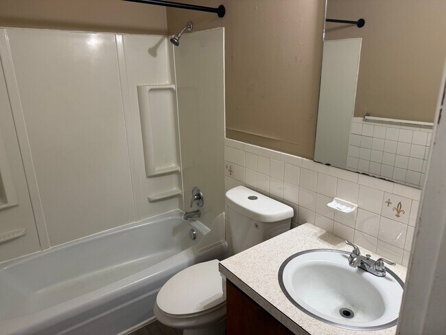 Building Photo - 11610-11612 E Ivanhoe Ct