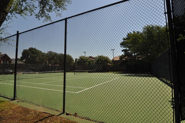 Building Photo - Lovely 3-3-1 condo in Dallas, Plano ISD!