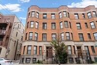 Building Photo - 1048 W Lawrence Ave