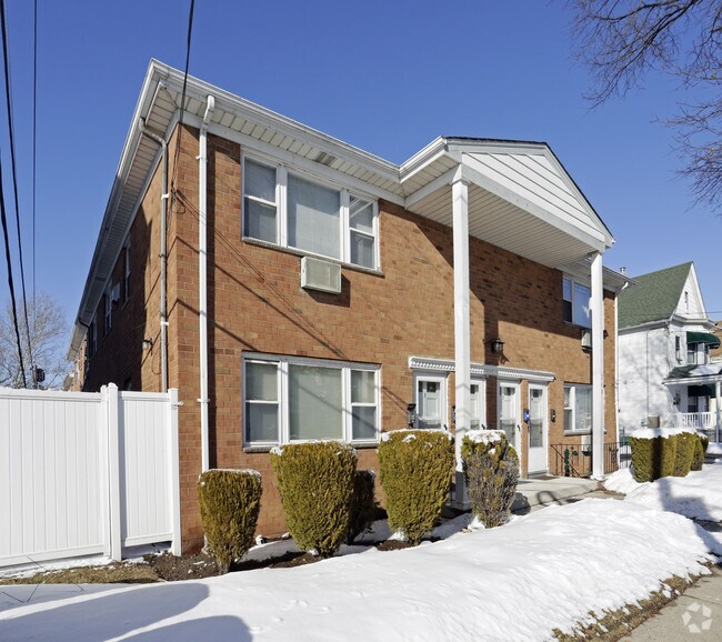 268 McBride Ave Paterson, NJ Apartment Finder