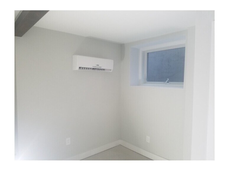Modern split system - 2362 Main St