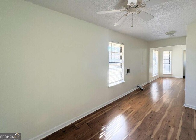 Building Photo - 238 Merriwood Cir