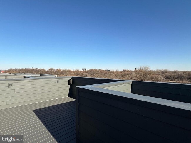 Building Photo - 3119 Pierview Ln