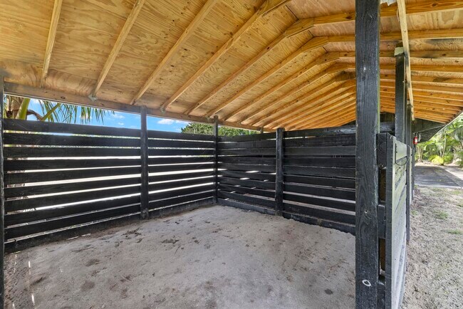 Building Photo - 14996 50th St S