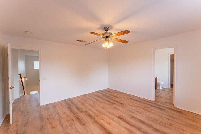 Building Photo - 1225 Anise Dr