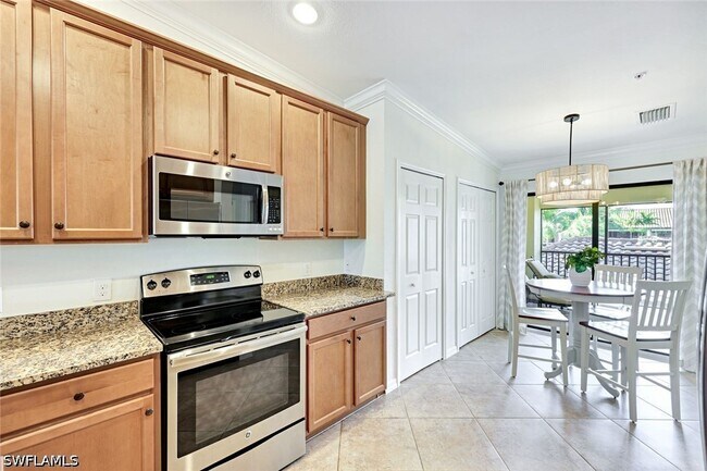 Building Photo - 9509 Avellino Wy