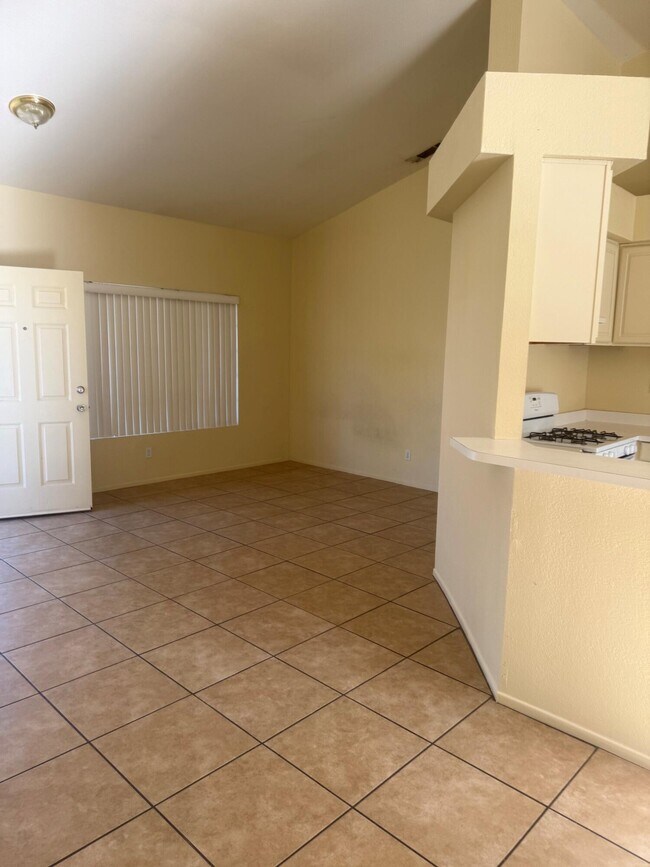 Building Photo - 44313 Larrea St