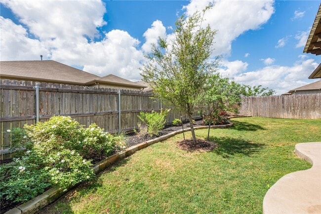 Building Photo - 6308 Southern Cross Dr